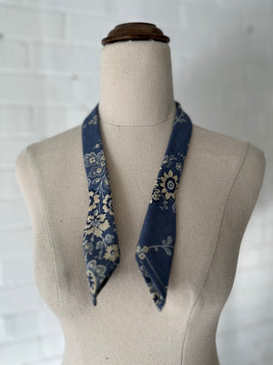 Benedictine tie - Floral Blue Vintage Cotton