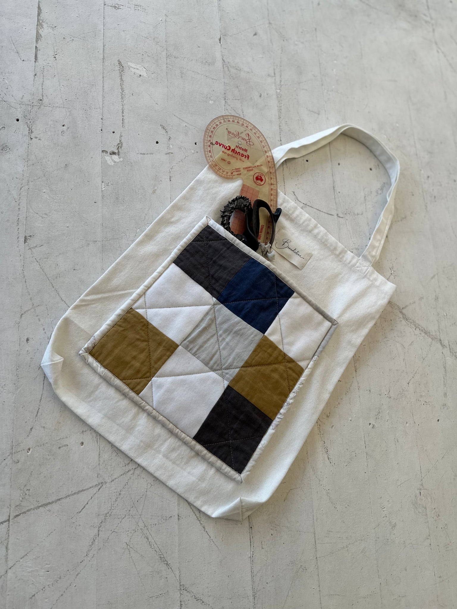 Quilted Pocket Canvas Book Tote