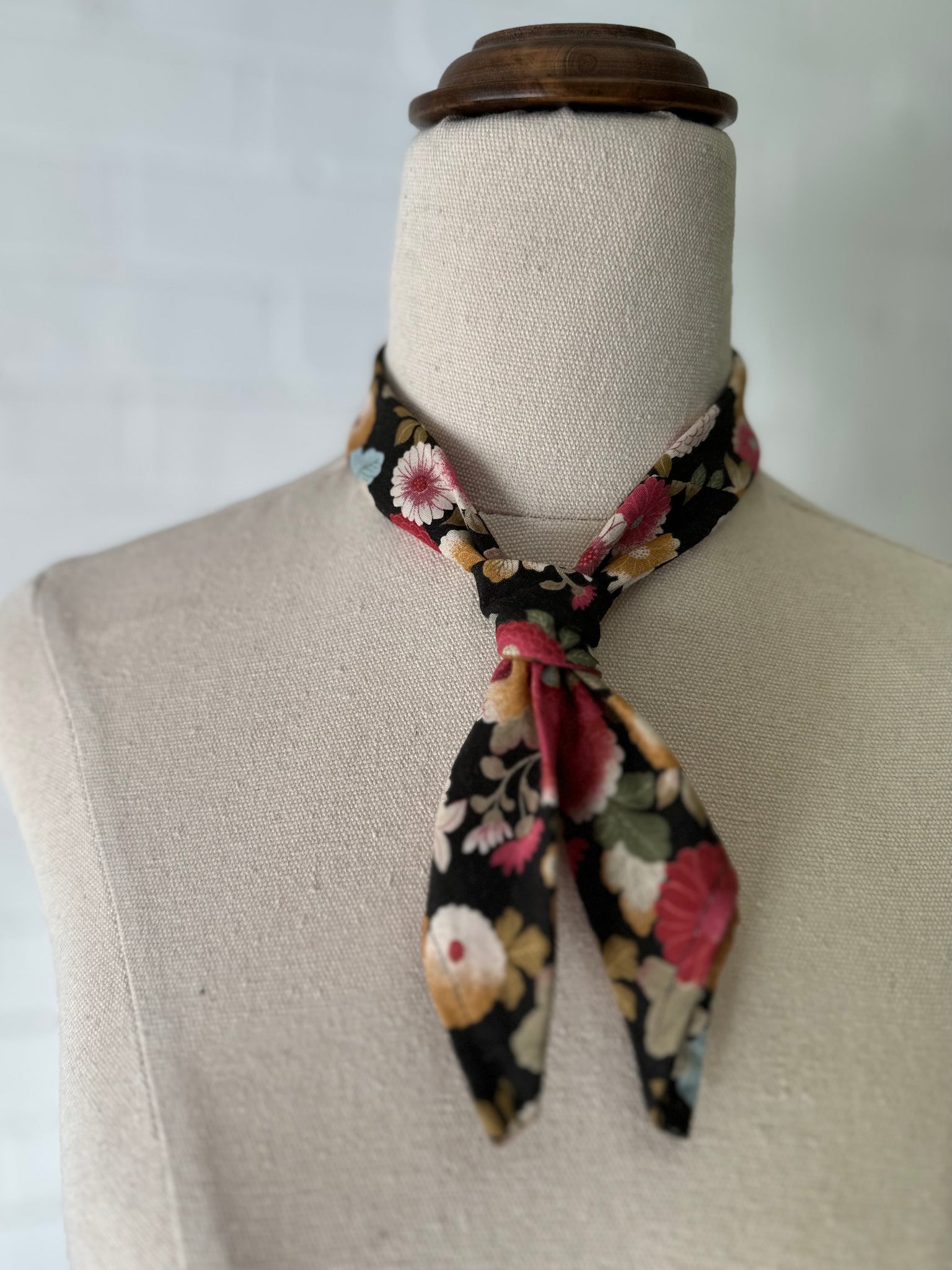 Benedictine tie - Japanese Cotton - Floral
