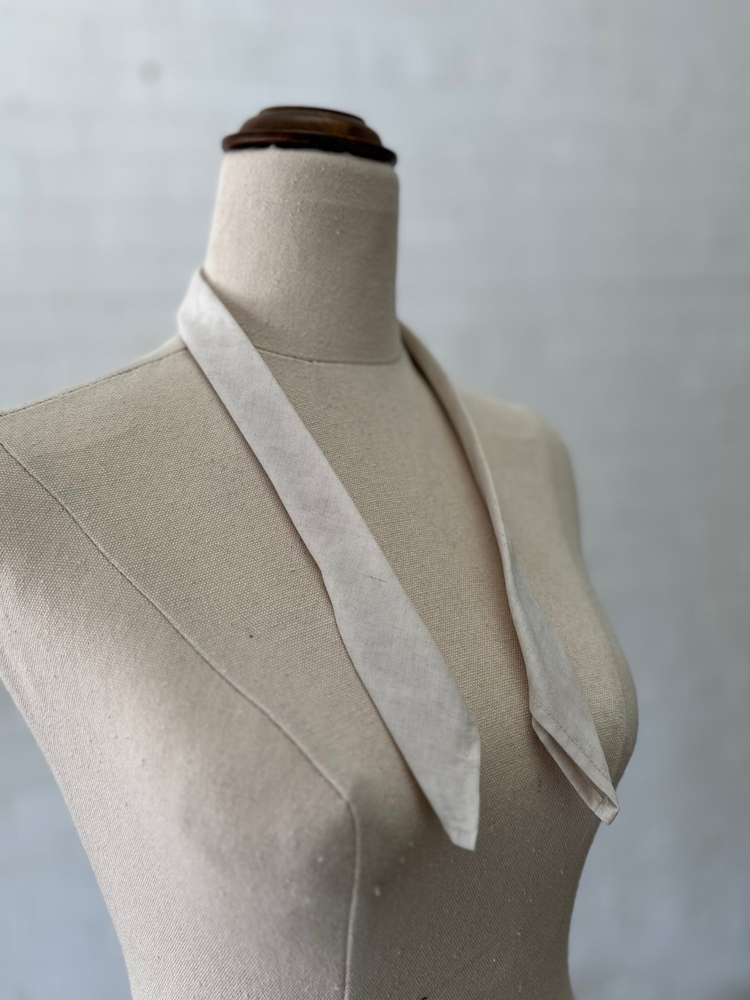 Benedictine tie - Natural Tencel/Linen