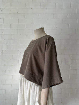 Leia Top - Cropped in Olive Tencel/Linen